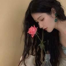 女生好看的头像侧脸